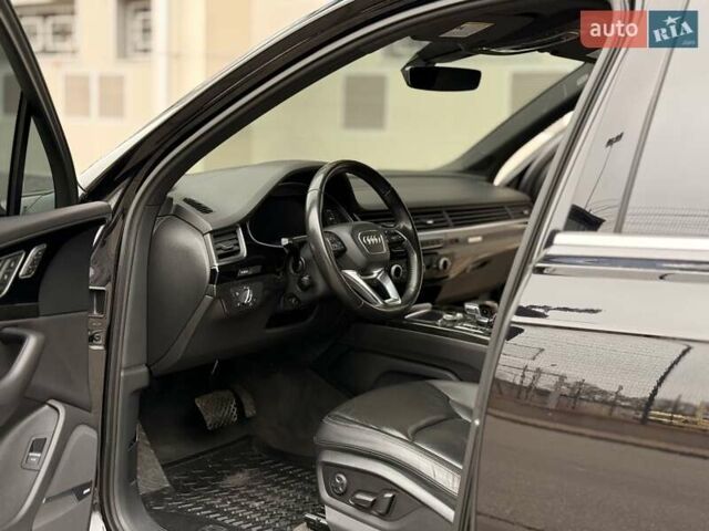 Черный Ауди Ку 7, объемом двигателя 3 л и пробегом 210 тыс. км за 24999 $, фото 31 на Automoto.ua