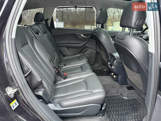 Черный Ауди Ку 7, объемом двигателя 3 л и пробегом 278 тыс. км за 20999 $, фото 57 на Automoto.ua