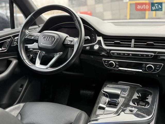 Чорний Ауді Ку 7, об'ємом двигуна 3 л та пробігом 206 тис. км за 23990 $, фото 8 на Automoto.ua