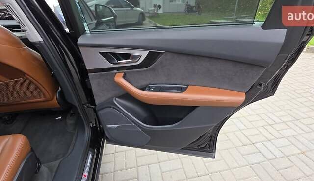 Черный Ауди Ку 7, объемом двигателя 2.97 л и пробегом 225 тыс. км за 35500 $, фото 94 на Automoto.ua