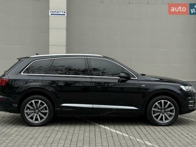 Черный Ауди Ку 7, объемом двигателя 3 л и пробегом 210 тыс. км за 24999 $, фото 19 на Automoto.ua