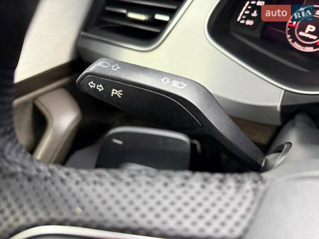 Черный Ауди Ку 7, объемом двигателя 3 л и пробегом 249 тыс. км за 28000 $, фото 31 на Automoto.ua