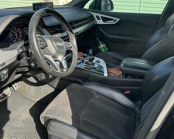 Черный Ауди Ку 7, объемом двигателя 2.97 л и пробегом 223 тыс. км за 39000 $, фото 4 на Automoto.ua