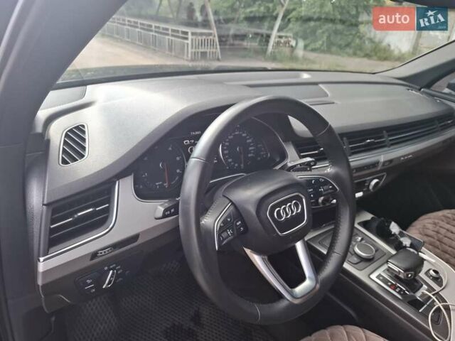 Ауди Ку 7 2016 в Конотопе на Automoto.ua Черный Ауди Ку 7, объемом двигателя 2.97 л и пробегом 260 тыс. км за 35000 $, фото 2 на Automoto.ua