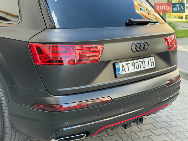 Черный Ауди Ку 7, объемом двигателя 3 л и пробегом 167 тыс. км за 28000 $, фото 6 на Automoto.ua