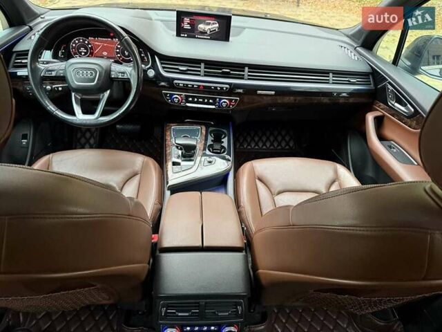 Черный Ауди Ку 7, объемом двигателя 3 л и пробегом 220 тыс. км за 21000 $, фото 3 на Automoto.ua