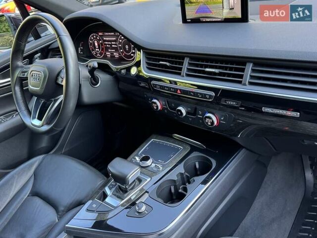 Чорний Ауді Ку 7, об'ємом двигуна 3 л та пробігом 87 тис. км за 41000 $, фото 10 на Automoto.ua