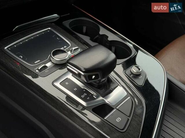 Черный Ауди Ку 7, объемом двигателя 3 л и пробегом 340 тыс. км за 25500 $, фото 39 на Automoto.ua