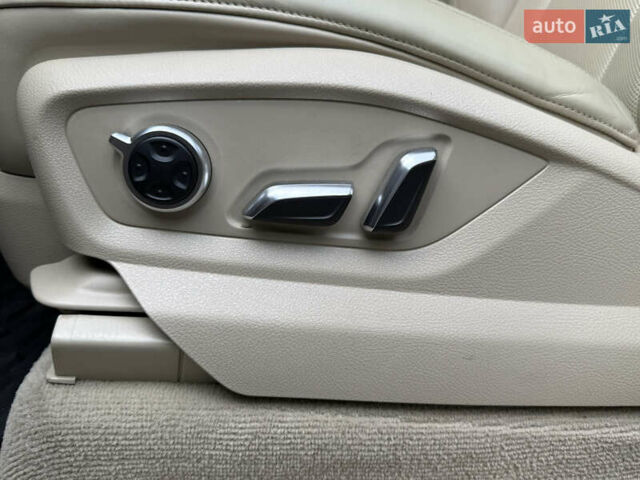 Черный Ауди Ку 7, объемом двигателя 2.97 л и пробегом 155 тыс. км за 37999 $, фото 36 на Automoto.ua