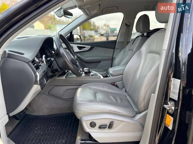 Ауді Ку 7 2016 у Києві на Automoto.ua Чорний Ауді Ку 7, об'ємом двигуна 2.97 л та пробігом 238 тис. км за 33700 $, фото 19 на Automoto.ua