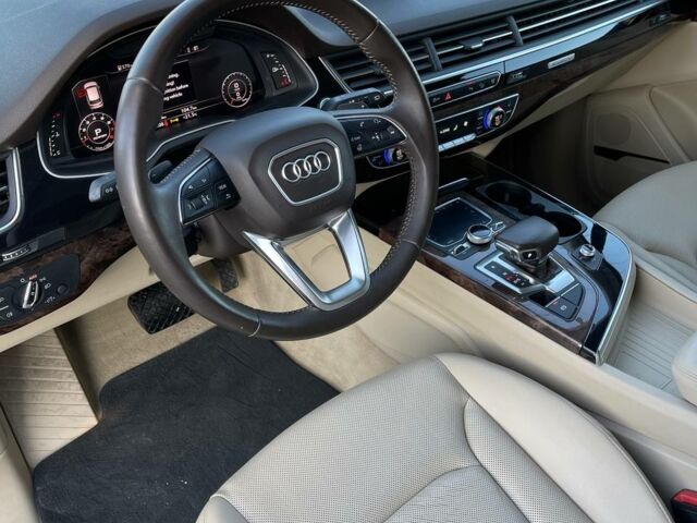 Черный Ауди Ку 7, объемом двигателя 3 л и пробегом 188 тыс. км за 25400 $, фото 8 на Automoto.ua