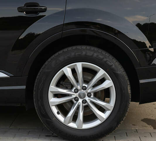 Чорний Ауді Ку 7, об'ємом двигуна 3 л та пробігом 151 тис. км за 22000 $, фото 23 на Automoto.ua