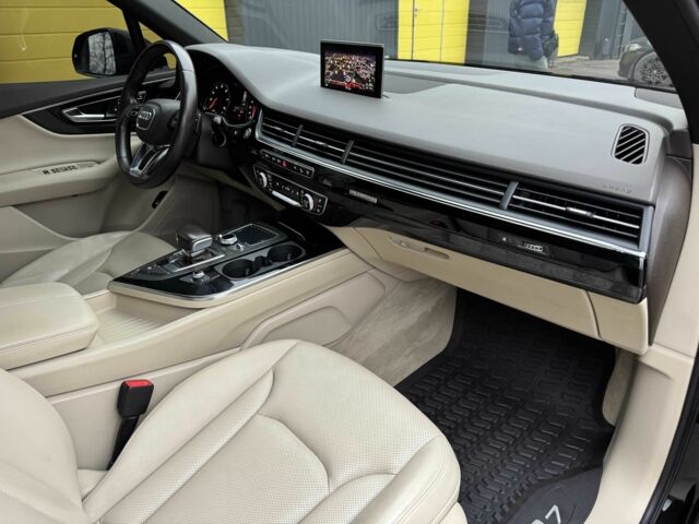 Черный Ауди Ку 7, объемом двигателя 3 л и пробегом 124 тыс. км за 30800 $, фото 10 на Automoto.ua