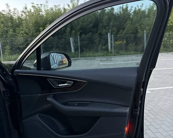 Ауді Ку 7 2016 у Києві на Automoto.ua Чорний Ауді Ку 7, об'ємом двигуна 3 л та пробігом 210 тис. км за 22488 $, фото 47 на Automoto.ua