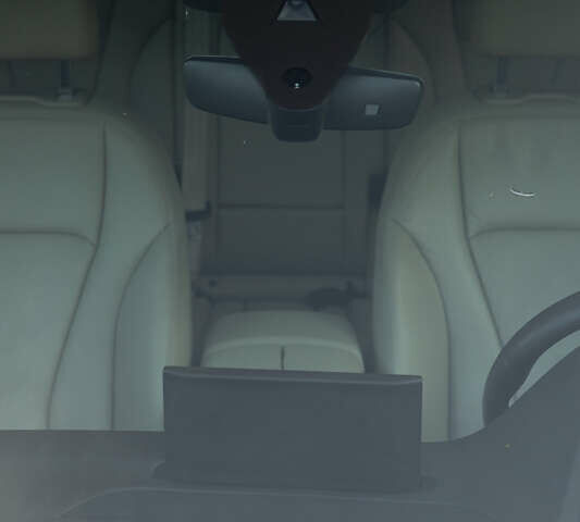 Чорний Ауді Ку 7, об'ємом двигуна 3 л та пробігом 151 тис. км за 22000 $, фото 81 на Automoto.ua