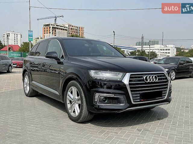 Черный Ауди Ку 7, объемом двигателя 2.97 л и пробегом 220 тыс. км за 35000 $, фото 1 на Automoto.ua