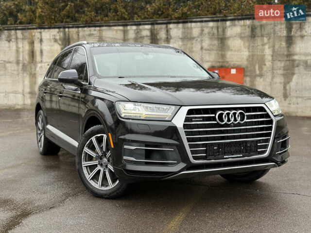 Черный Ауди Ку 7, объемом двигателя 3 л и пробегом 278 тыс. км за 20999 $, фото 2 на Automoto.ua