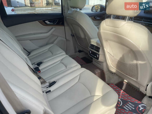 Чорний Ауді Ку 7, об'ємом двигуна 3 л та пробігом 207 тис. км за 23900 $, фото 34 на Automoto.ua