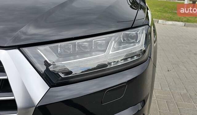 Черный Ауди Ку 7, объемом двигателя 2.97 л и пробегом 225 тыс. км за 35500 $, фото 33 на Automoto.ua