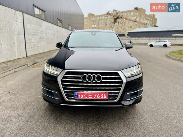 Черный Ауди Ку 7, объемом двигателя 3 л и пробегом 182 тыс. км за 28800 $, фото 6 на Automoto.ua