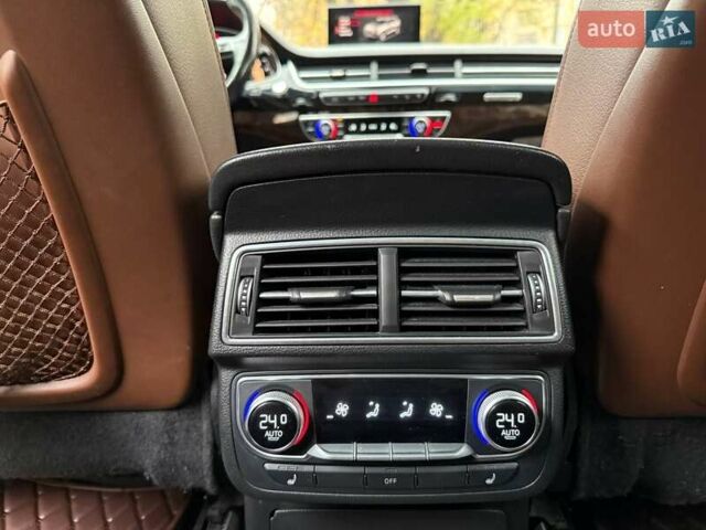 Черный Ауди Ку 7, объемом двигателя 3 л и пробегом 220 тыс. км за 21000 $, фото 13 на Automoto.ua