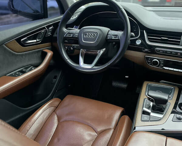 Черный Ауди Ку 7, объемом двигателя 3 л и пробегом 223 тыс. км за 28500 $, фото 29 на Automoto.ua