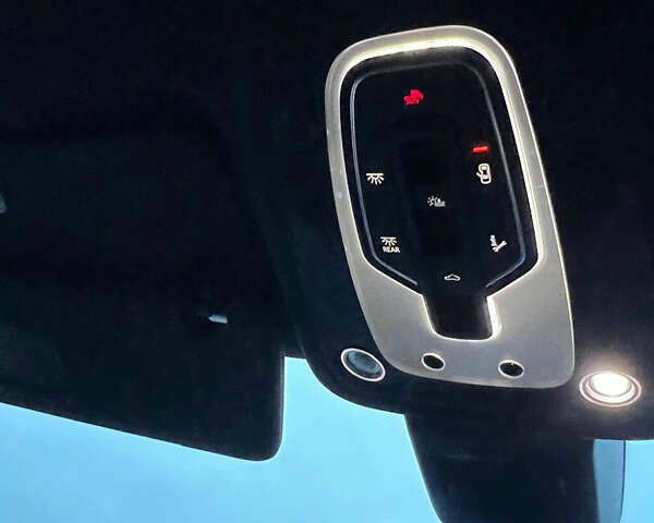 Чорний Ауді Ку 7, об'ємом двигуна 3 л та пробігом 209 тис. км за 27300 $, фото 38 на Automoto.ua