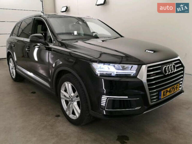 Черный Ауди Ку 7, объемом двигателя 2.97 л и пробегом 280 тыс. км за 35500 $, фото 1 на Automoto.ua