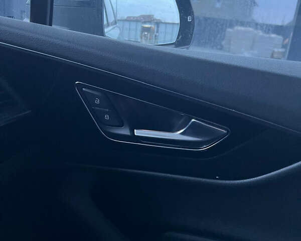 Чорний Ауді Ку 7, об'ємом двигуна 3 л та пробігом 209 тис. км за 27300 $, фото 23 на Automoto.ua