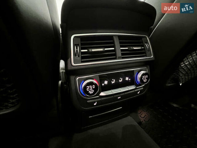 Черный Ауди Ку 7, объемом двигателя 3 л и пробегом 202 тыс. км за 38000 $, фото 13 на Automoto.ua