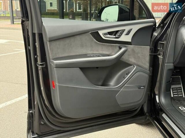 Черный Ауди Ку 7, объемом двигателя 3 л и пробегом 157 тыс. км за 44500 $, фото 72 на Automoto.ua