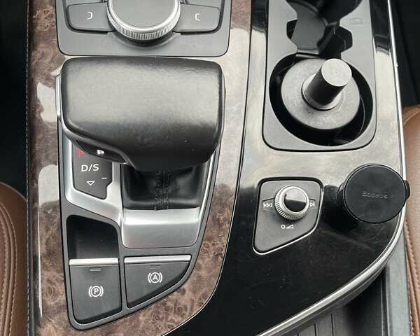 Черный Ауди Ку 7, объемом двигателя 2.97 л и пробегом 254 тыс. км за 34990 $, фото 31 на Automoto.ua
