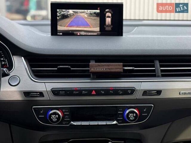 Ауді Ку 7 2016 у Києві на Automoto.ua Чорний Ауді Ку 7, об'ємом двигуна 2.97 л та пробігом 238 тис. км за 33700 $, фото 28 на Automoto.ua