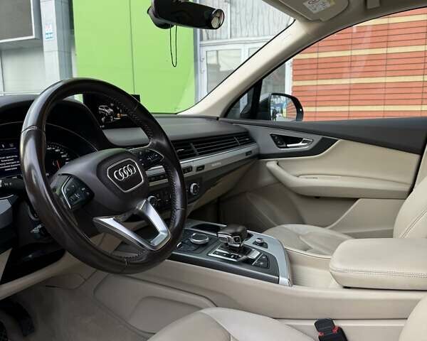 Черный Ауди Ку 7, объемом двигателя 2.97 л и пробегом 146 тыс. км за 39000 $, фото 12 на Automoto.ua