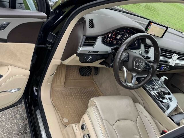 Чорний Ауді Ку 7, об'ємом двигуна 3 л та пробігом 78 тис. км за 13500 $, фото 6 на Automoto.ua