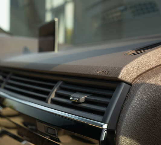 Чорний Ауді Ку 7, об'ємом двигуна 3 л та пробігом 151 тис. км за 22000 $, фото 78 на Automoto.ua