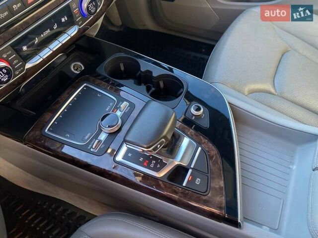 Черный Ауди Ку 7, объемом двигателя 3 л и пробегом 67 тыс. км за 22900 $, фото 19 на Automoto.ua