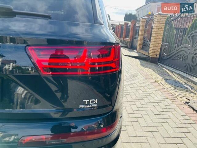 Ауді Ку 7 2016 у Хмельницькому на Automoto.ua Чорний Ауді Ку 7, об'ємом двигуна 2.97 л та пробігом 233 тис. км за 31900 $, фото 23 на Automoto.ua
