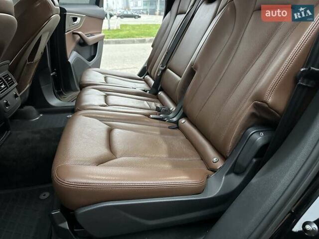 Черный Ауди Ку 7, объемом двигателя 3 л и пробегом 247 тыс. км за 28750 $, фото 76 на Automoto.ua