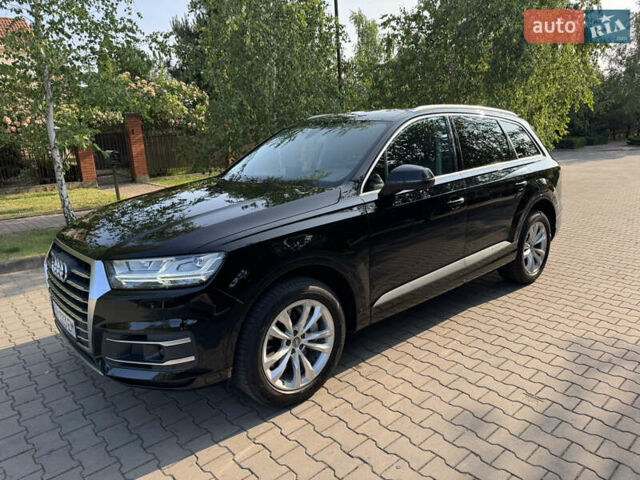Черный Ауди Ку 7, объемом двигателя 2.97 л и пробегом 250 тыс. км за 30900 $, фото 2 на Automoto.ua