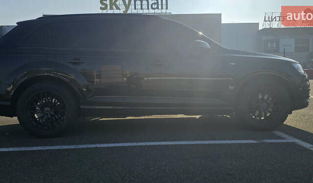 Ауди Ку 7 2016 в Киеве на Automoto.ua Черный Ауди Ку 7, объемом двигателя 2.97 л и пробегом 244 тыс. км за 35500 $, фото 33 на Automoto.ua