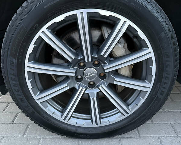 Черный Ауди Ку 7, объемом двигателя 3 л и пробегом 210 тыс. км за 22999 $, фото 10 на Automoto.ua