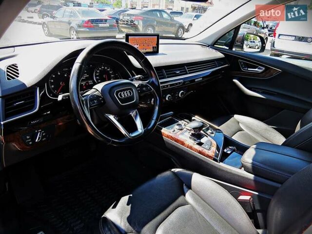 Чорний Ауді Ку 7, об'ємом двигуна 3 л та пробігом 166 тис. км за 31900 $, фото 5 на Automoto.ua