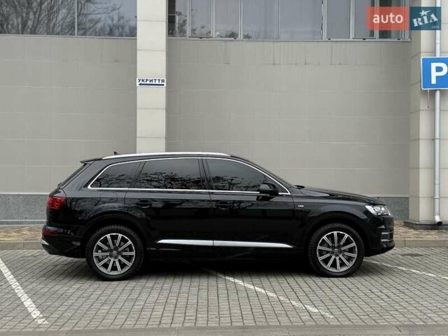 Черный Ауди Ку 7, объемом двигателя 3 л и пробегом 210 тыс. км за 24999 $, фото 20 на Automoto.ua