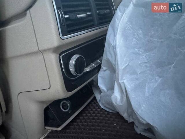 Черный Ауди Ку 7, объемом двигателя 3 л и пробегом 50 тыс. км за 10500 $, фото 6 на Automoto.ua