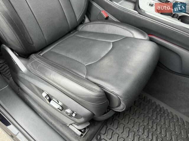 Черный Ауди Ку 7, объемом двигателя 3 л и пробегом 157 тыс. км за 44500 $, фото 167 на Automoto.ua