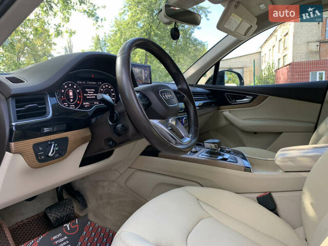 Черный Ауди Ку 7, объемом двигателя 3 л и пробегом 207 тыс. км за 23900 $, фото 22 на Automoto.ua