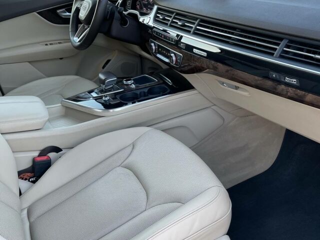 Черный Ауди Ку 7, объемом двигателя 3 л и пробегом 188 тыс. км за 25400 $, фото 20 на Automoto.ua