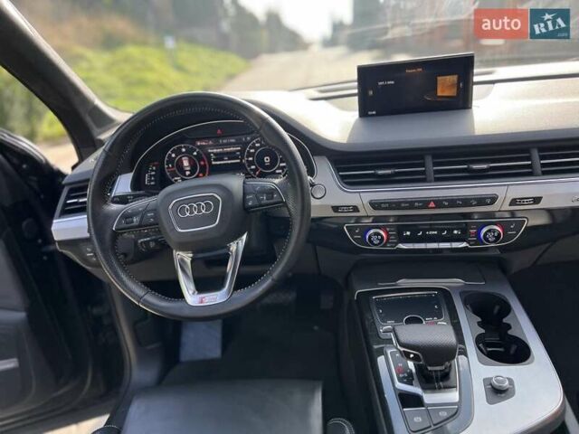 Ауді Ку 7 2016 у Хмельницькому на Automoto.ua Чорний Ауді Ку 7, об'ємом двигуна 2.97 л та пробігом 233 тис. км за 31900 $, фото 54 на Automoto.ua