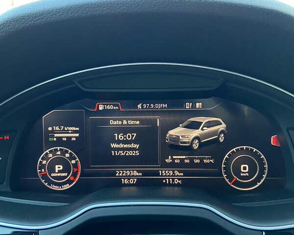 Чорний Ауді Ку 7, об'ємом двигуна 3 л та пробігом 223 тис. км за 24000 $, фото 18 на Automoto.ua